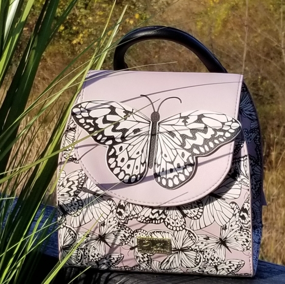 🦋 "RARE" White Monarch Butterfly Mini Backpack - Picture 6 of 12